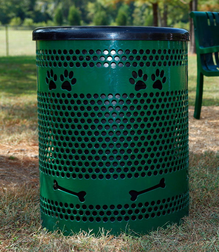 Dog poop overloading Coquitlam, B.C. park garbage cans